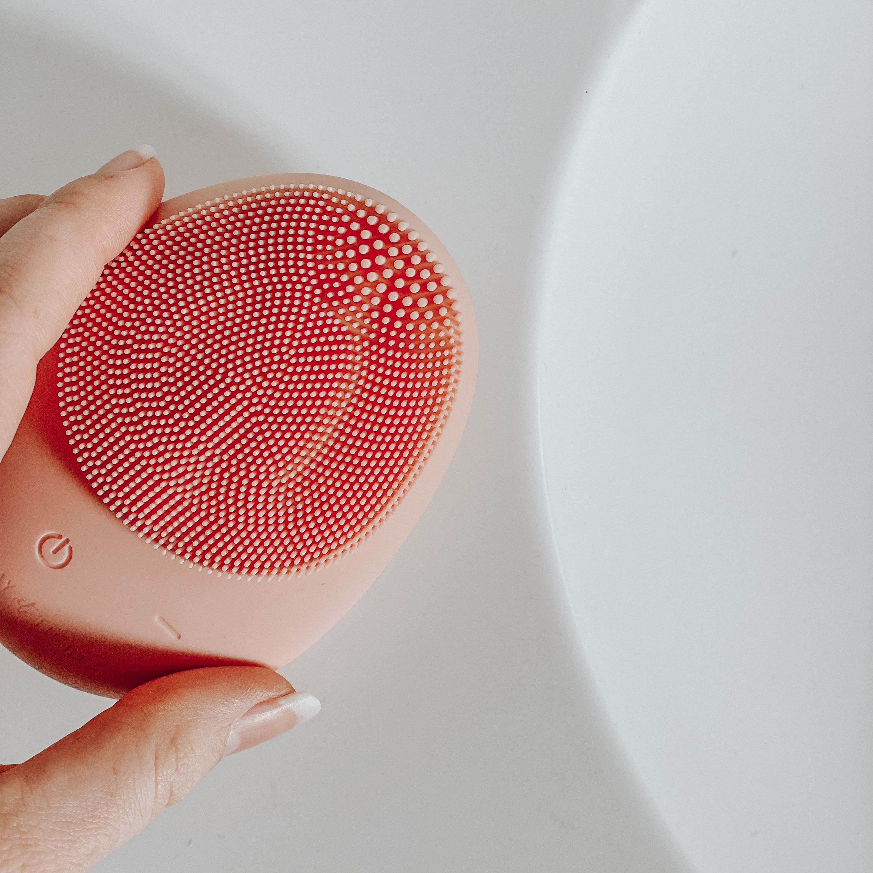 The Cleansing Brush - Blush