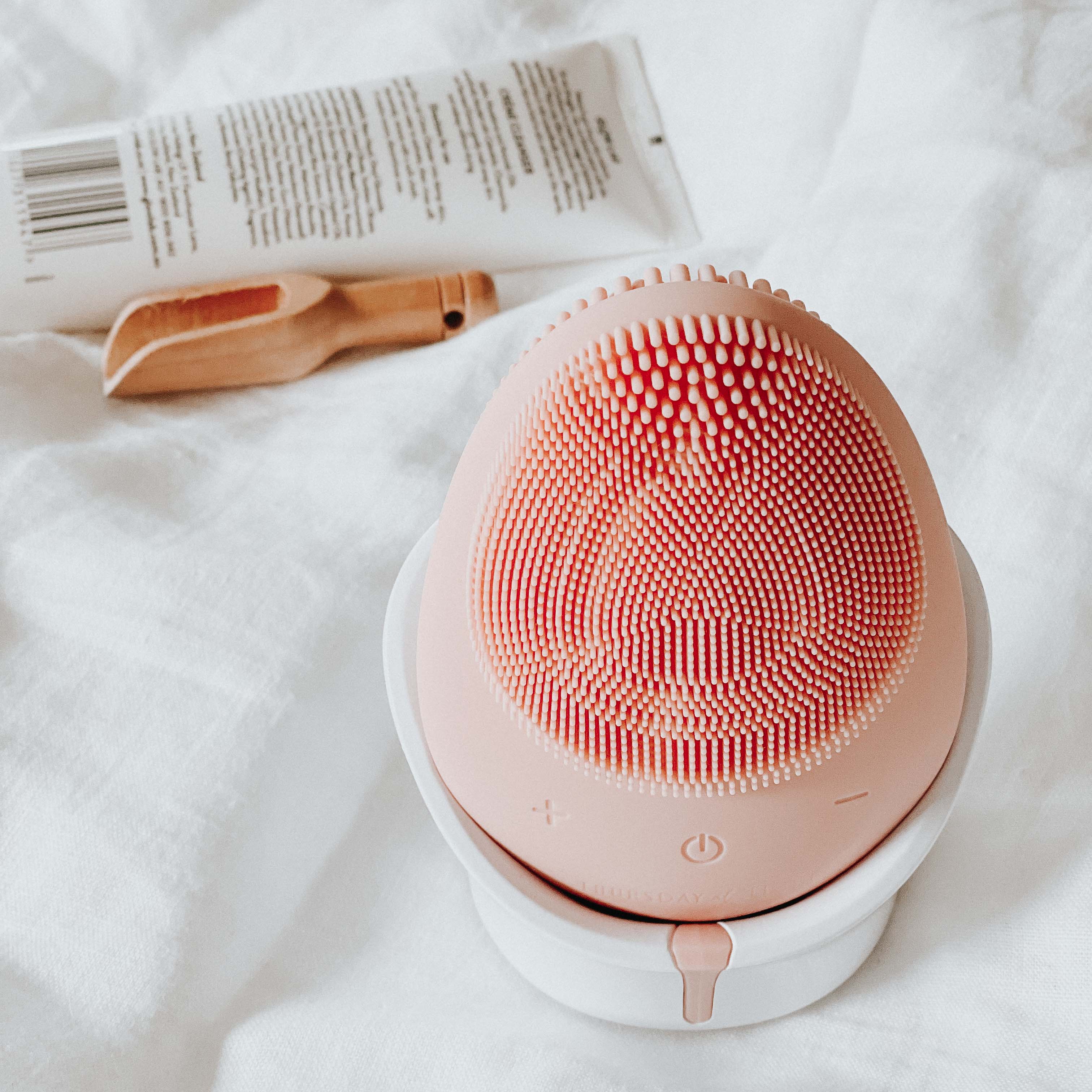 The Cleansing Brush - Blush